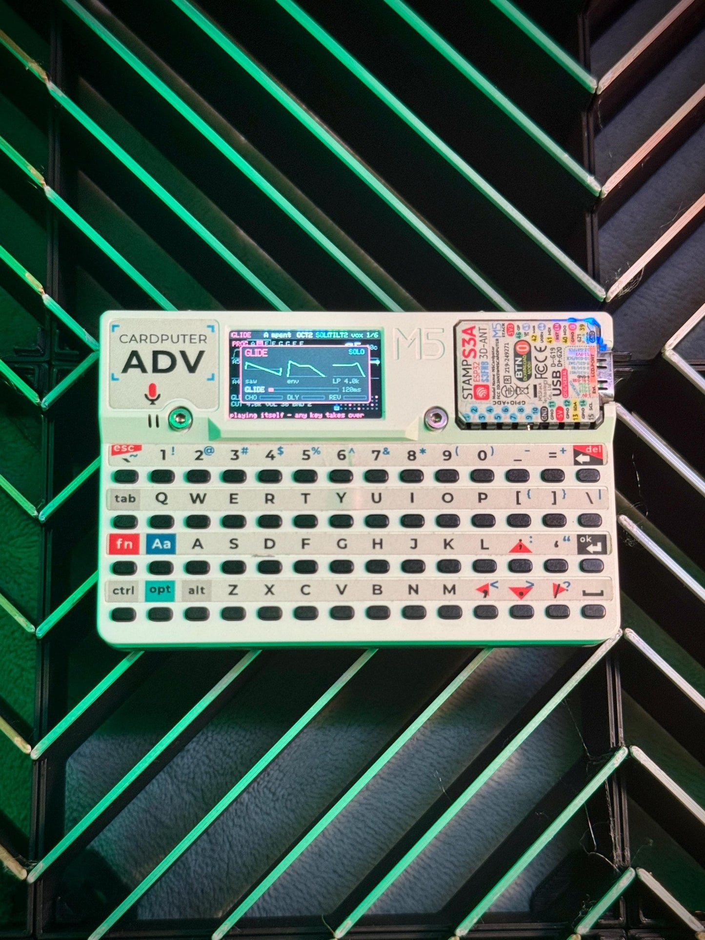 GLIDE — Pocket Synth